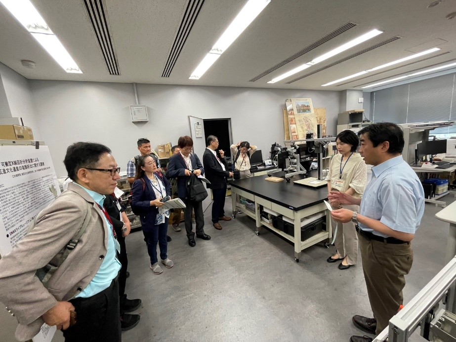 圖 保存科學中心犬塚將英中心長率領同仁的報告